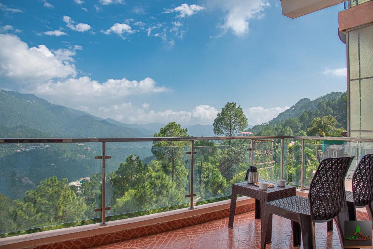 The Western Heights I Serviced Apartments I Pvt Balcony I Lift I Peacefull Area I Family Accomodation I Kasauli I By Exotic Stays Екстериор снимка