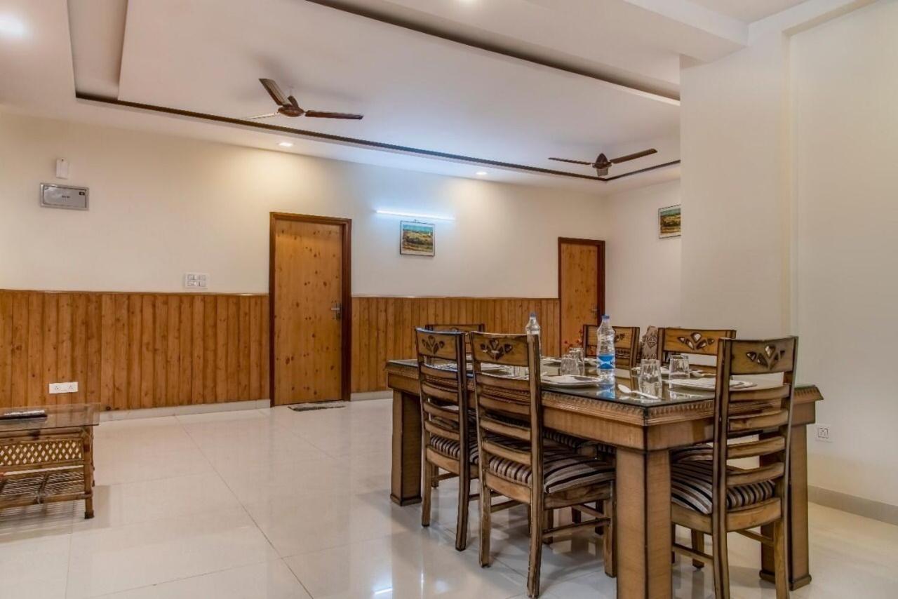 The Western Heights I Serviced Apartments I Pvt Balcony I Lift I Peacefull Area I Family Accomodation I Kasauli I By Exotic Stays Екстериор снимка